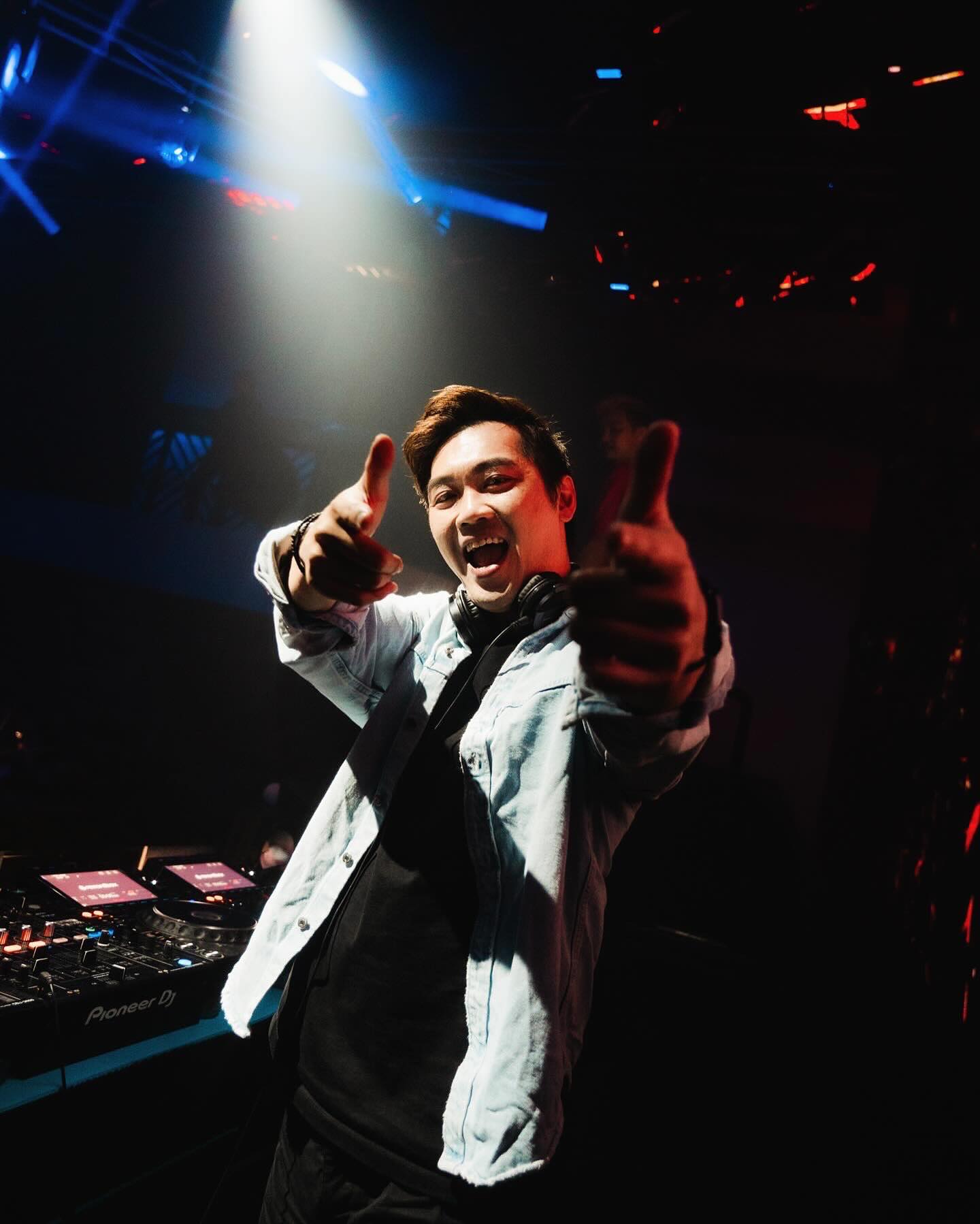 DJ Reeve